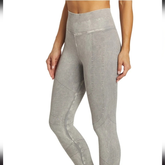 Nux One By One Mineral Wash Full Length Leggings - Gray/Light Khaki - Size Small - Picture 6 of 16